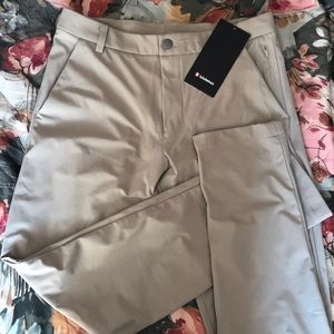 NWT Lululemon Commission Pant Classic ABC 30x32”